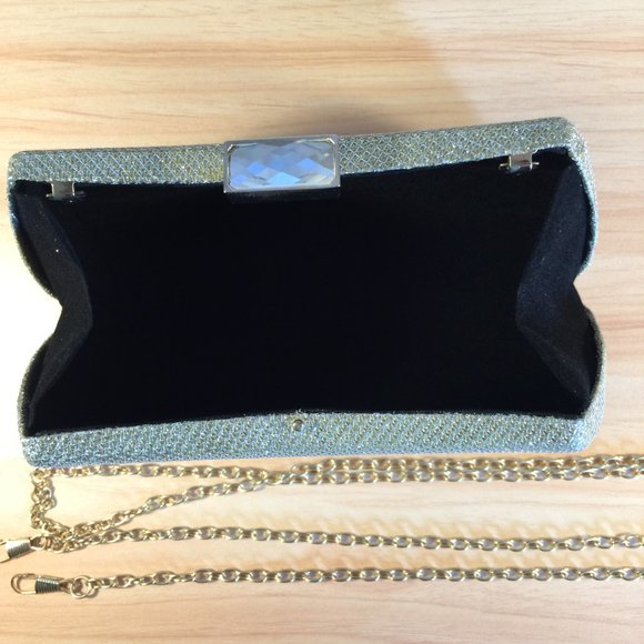 Gold Metallic Hard Case Clutch w Detachable Chain Strap NWOT - Picture 2 of 4